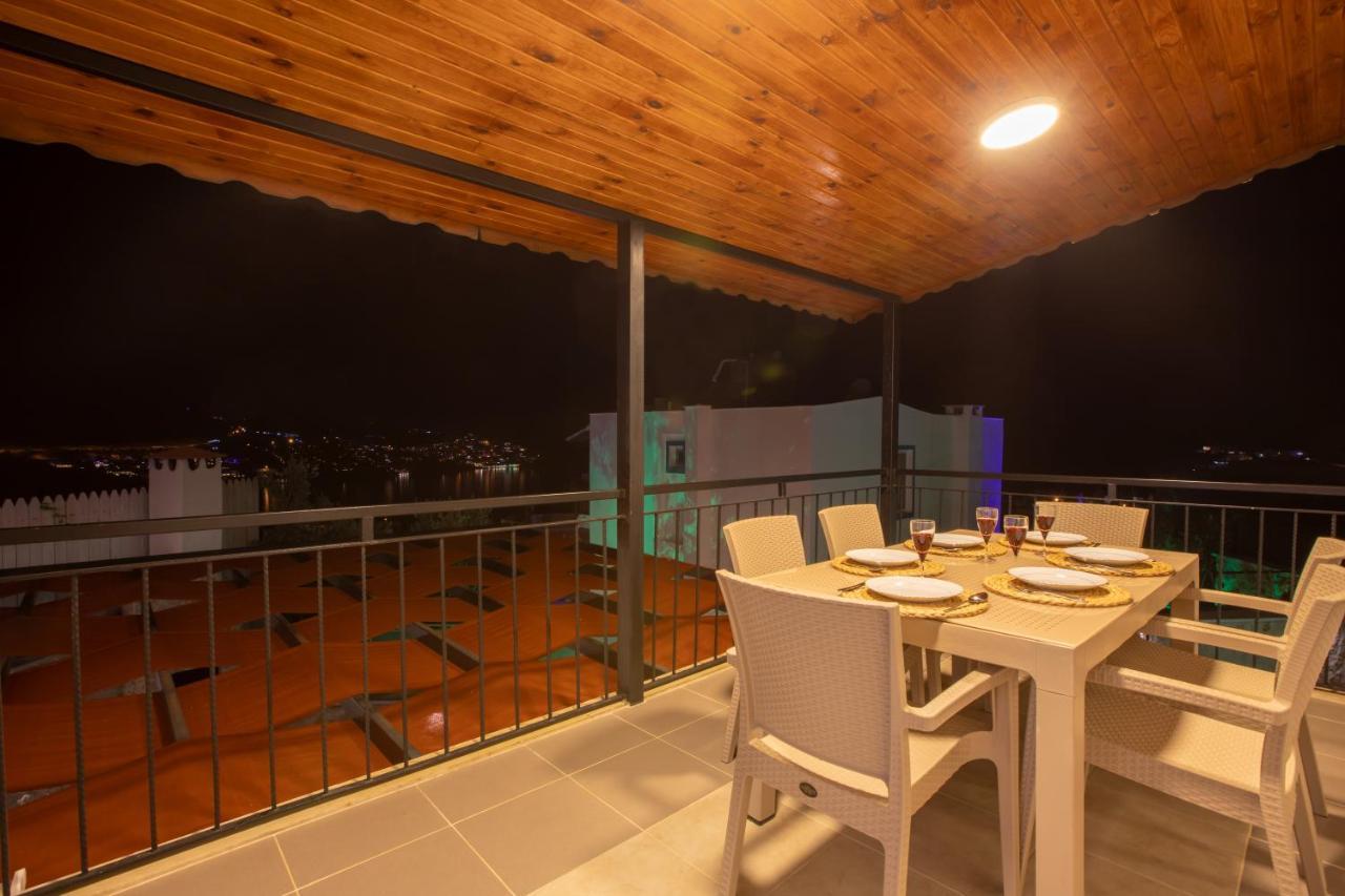Villa Tugra Kaş Esterno foto